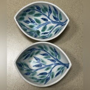 2 MCM Andersen Design Ceramics Studio  Bowls. 6x4.5 inch canoe/teardrop shape
